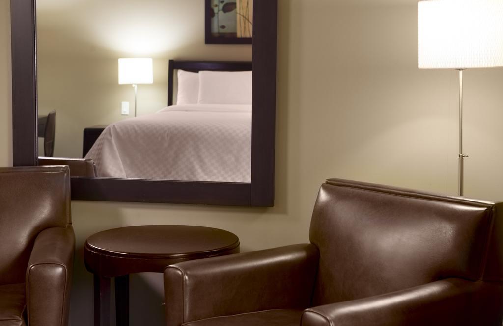 Hotel Le Rivage Rosemere Room photo